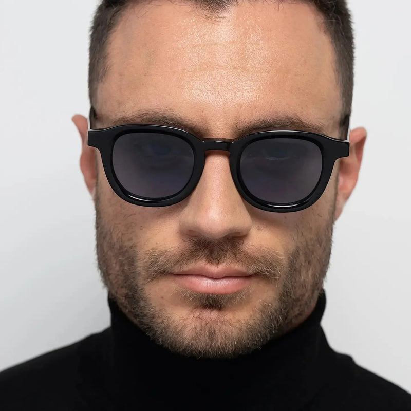 How Should Sunglasses Fit Your Face: A Complete Fit Guide