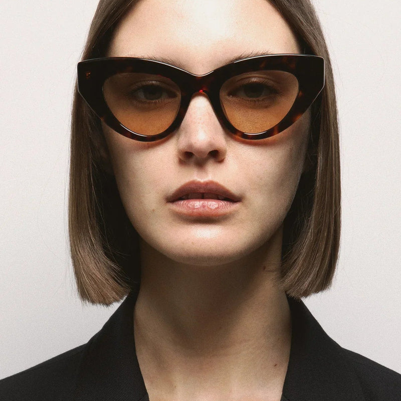 6 Minimalist Eyewear Brands That Still Make a Statement - Bo Bo Noir