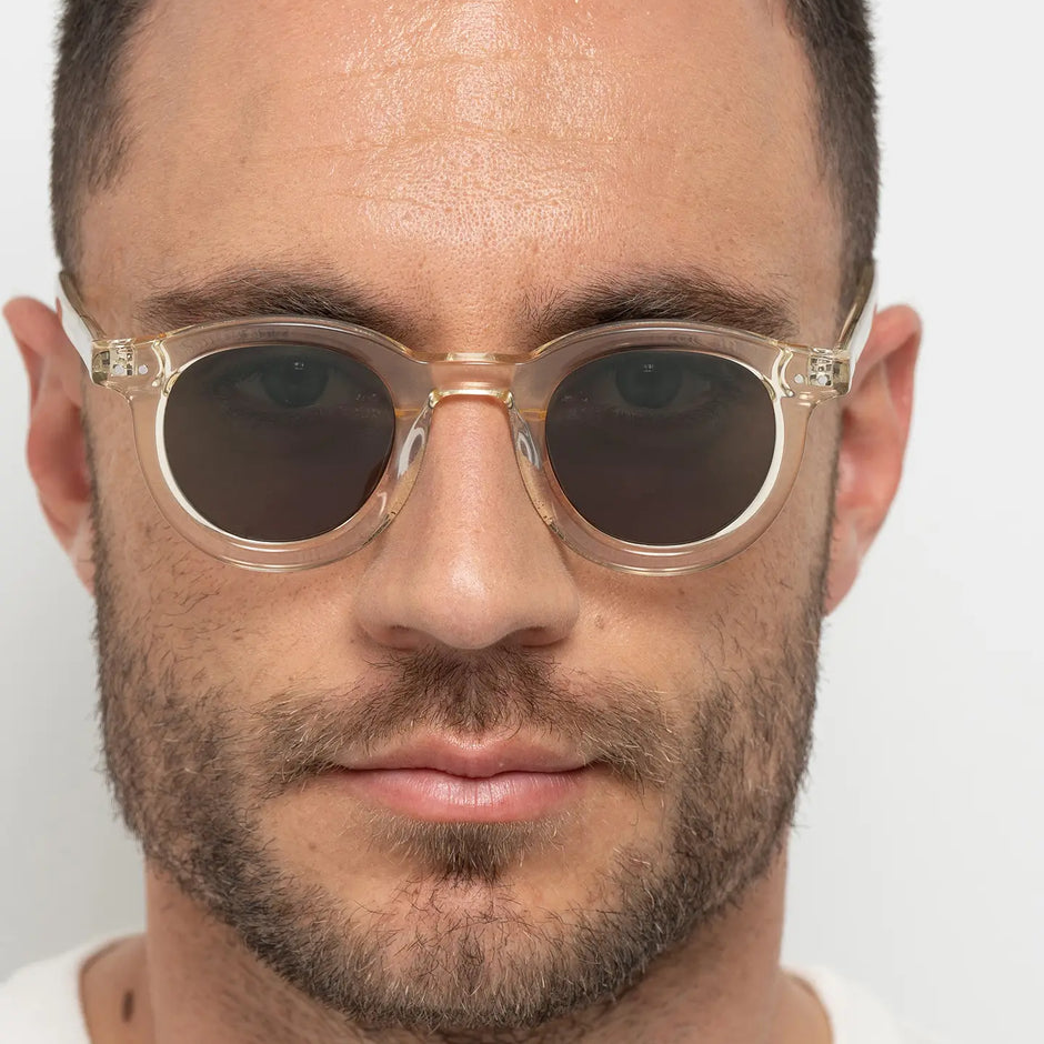 Light, Structure & Confidence: The Essence of the William Frame