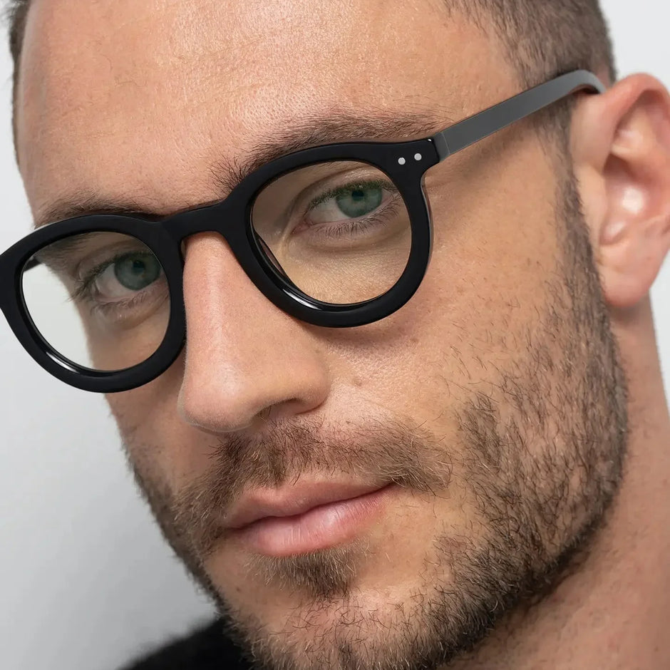 How Cleaner Eyewear Creates Sharper Definition