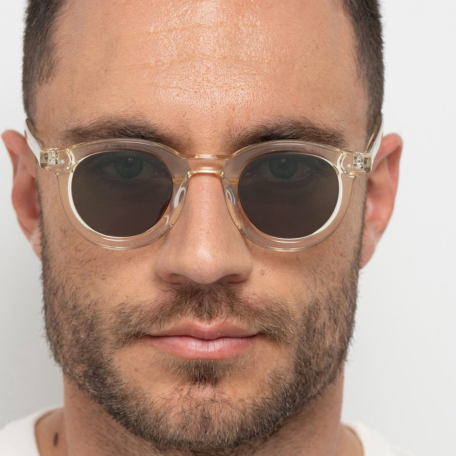 Crystal vs Tortoise Frames: Which Style Should You Choose?