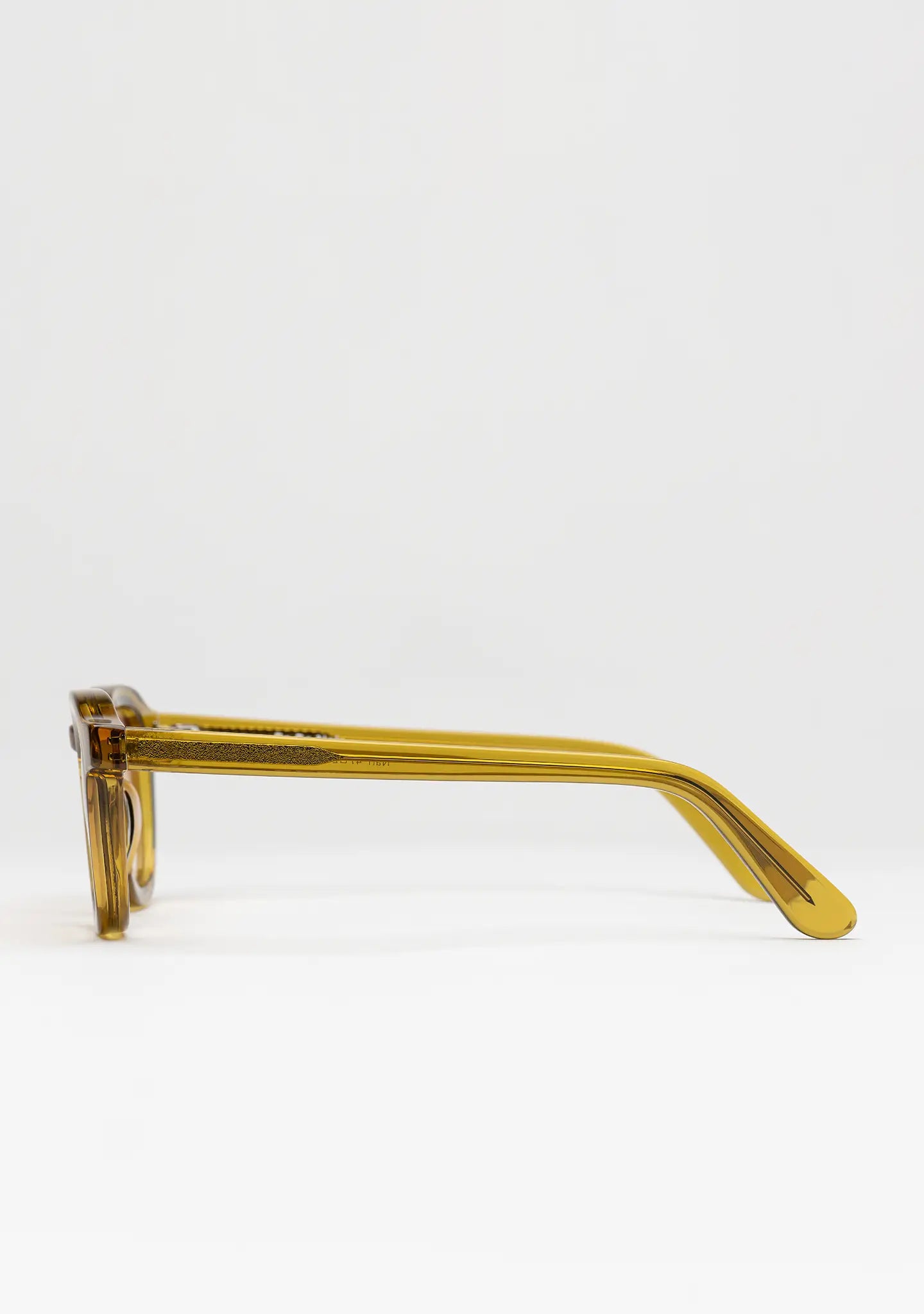 Bo Bo Noir Narr panto round sunglasses in olive yellow acetate with gradient nylon lenses, side view.