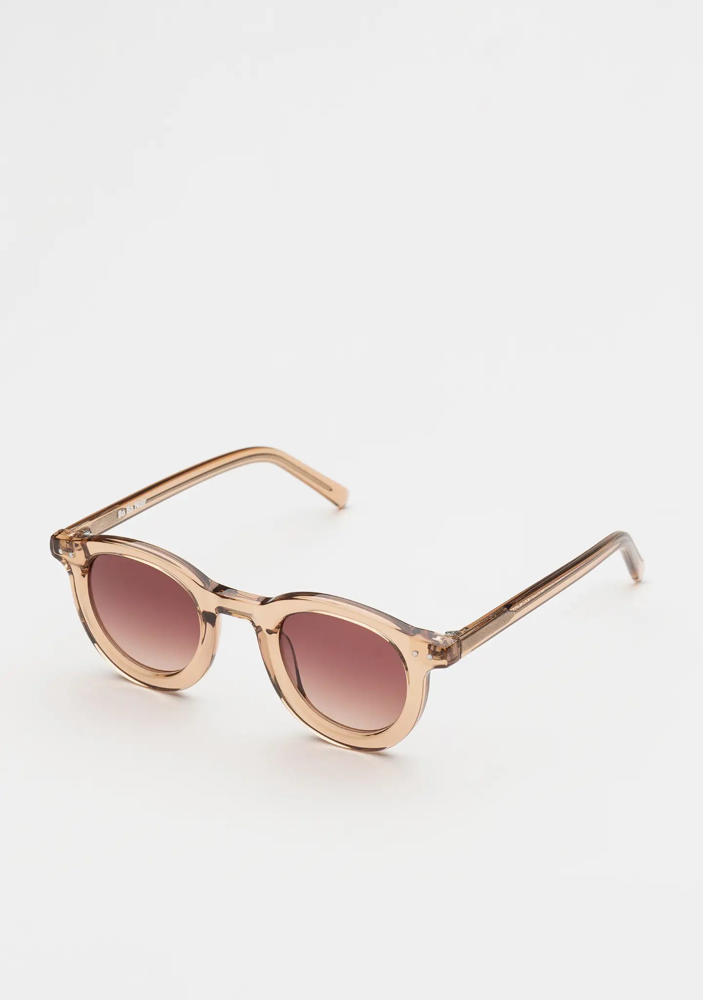 Bo Bo Noir William round sunglasses in crystal peach acetate with CR-39 gradient brown lenses, 45-degree view.