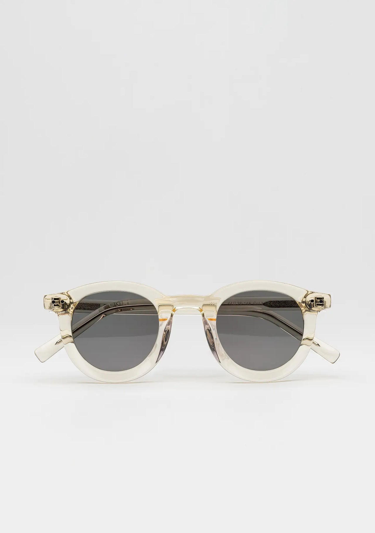 Bo Bo Noir William round sunglasses in crystal yellow acetate with CR-39 grey-green lenses, front view.